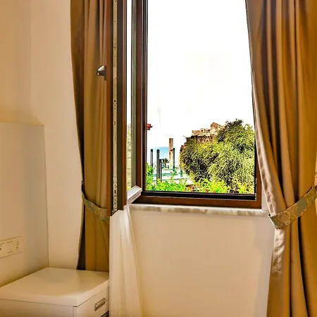 Отель Orya Butik *