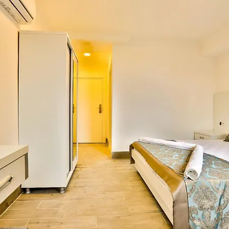 Orya Butik Отель *